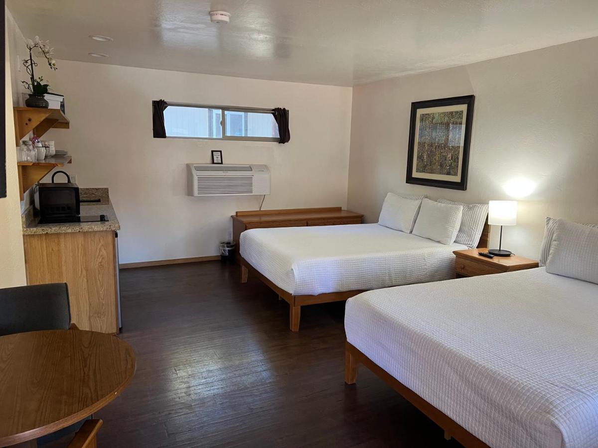 Timberlodge Inn Пайнтоп-Лейксайд Екстериор снимка